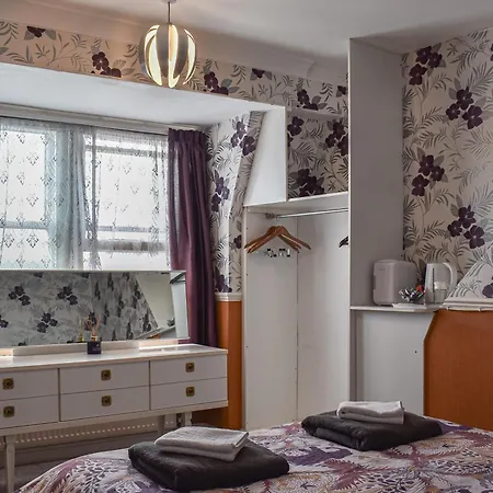 بيت للعطل Vincent House سكرابورو